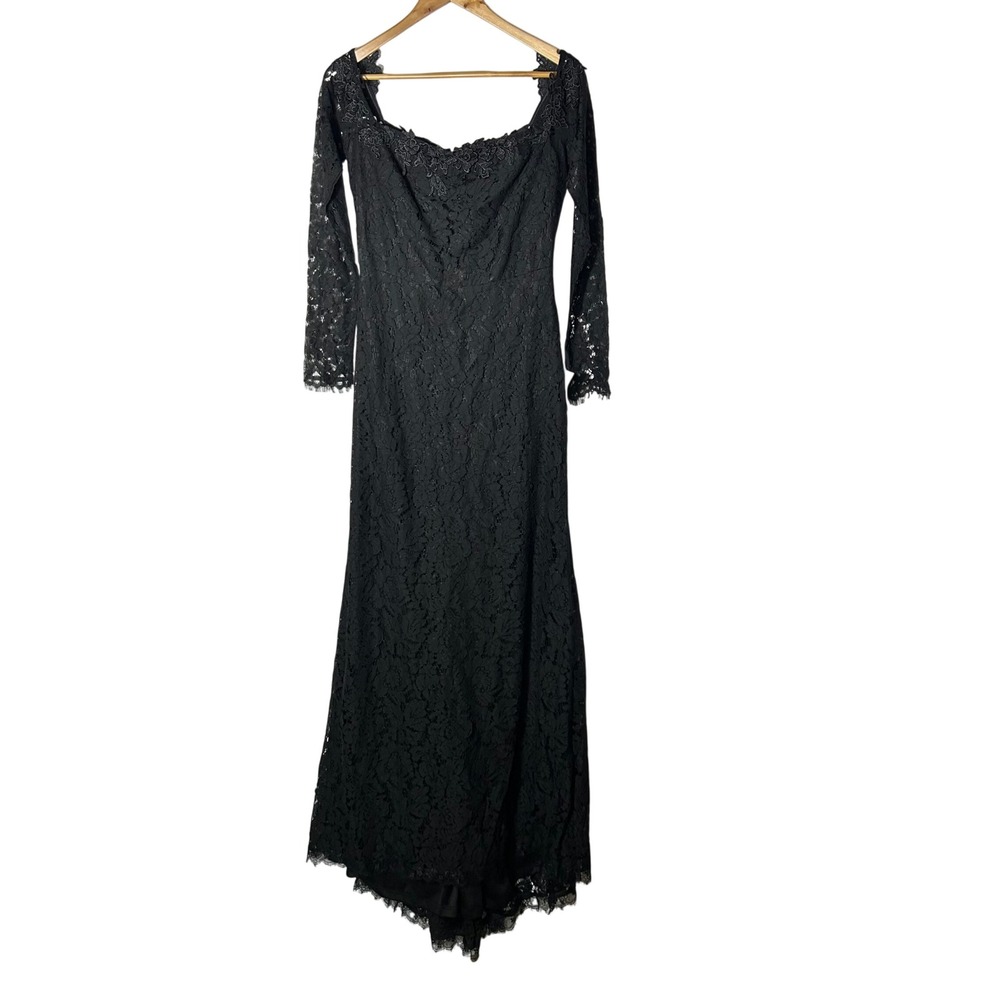 Lulus Maxi NWT Dress M Black Lace Long Sleeve‎ Sweetheart Neckline Formal